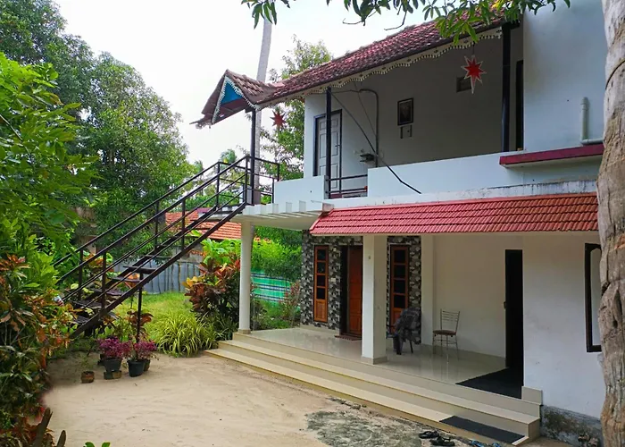 Loveshore Marari